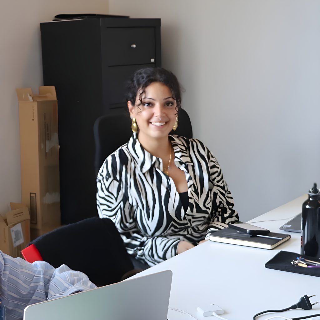 Aylin, Fashion Management